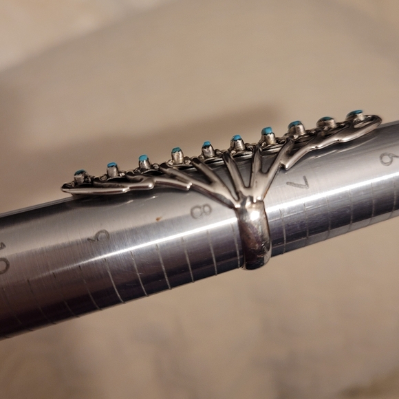 Native American Zuni Petit Point Sleeping Beauty Turquoise Ring - Picture 14 of 14